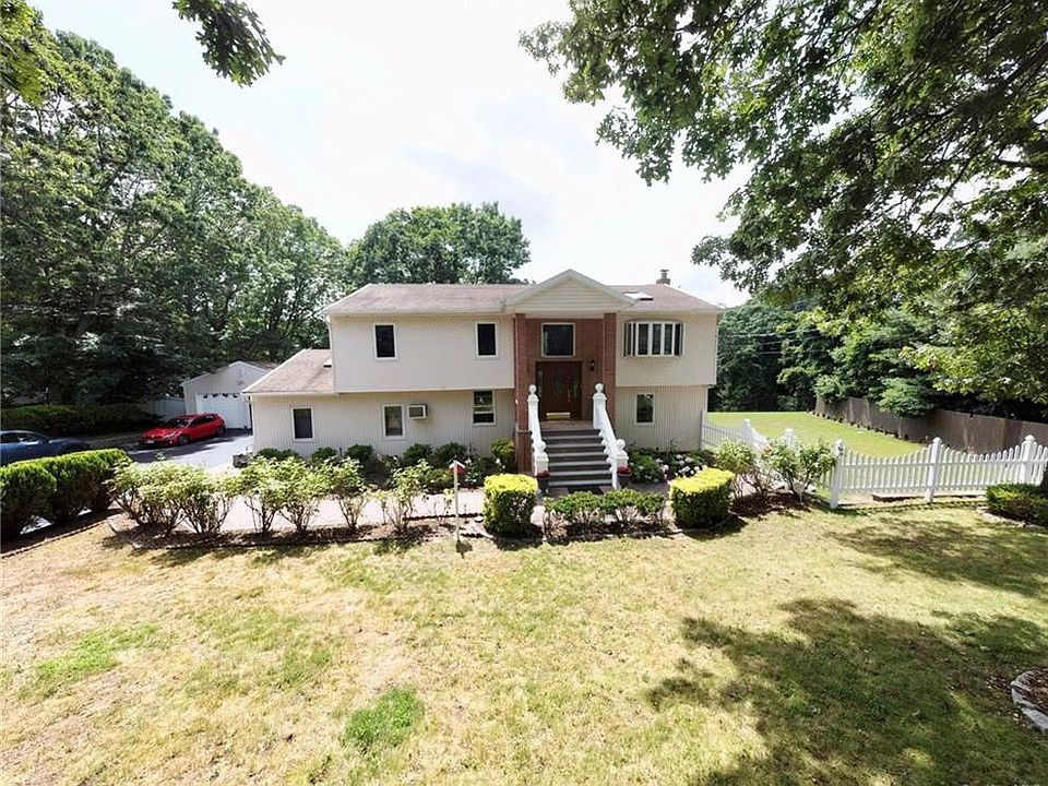 22 Springs Drive, Melville, NY 11747 Zillow