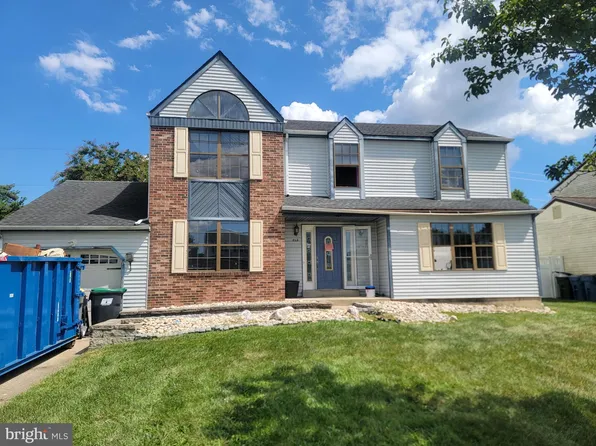 411 Pheasant Cir, Bear, DE 19701