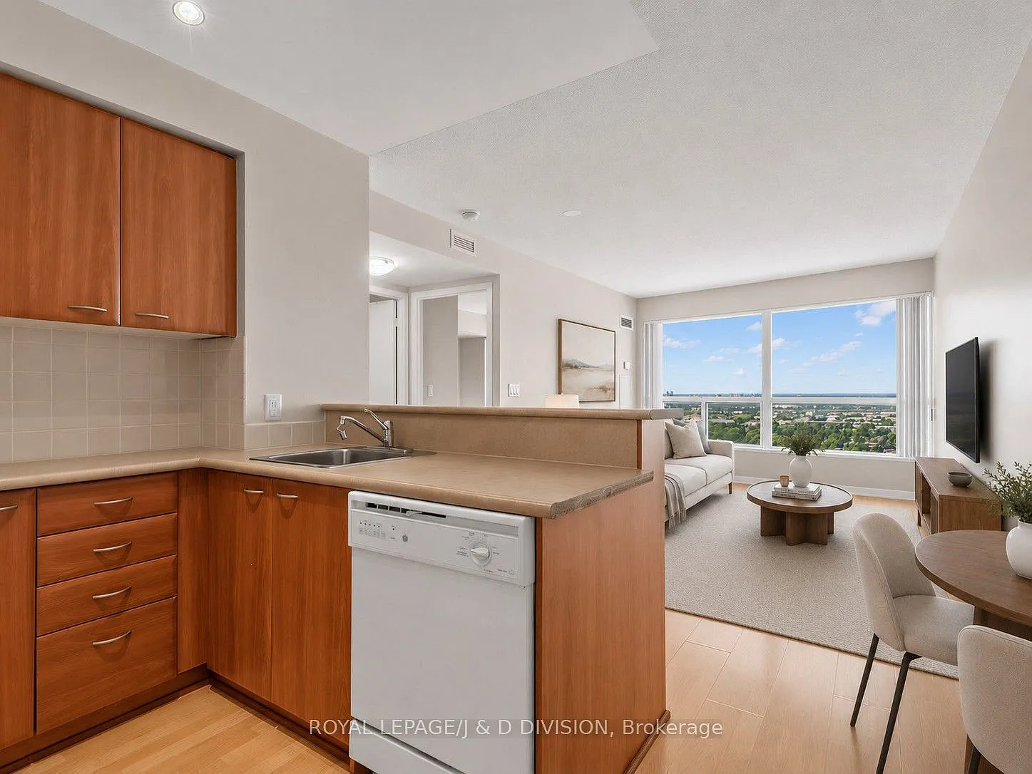 2 bed, $2,250 — Photo 3