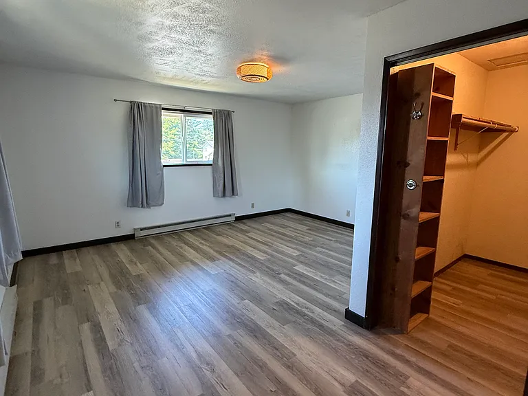 344 Joaquin St — Photo 14