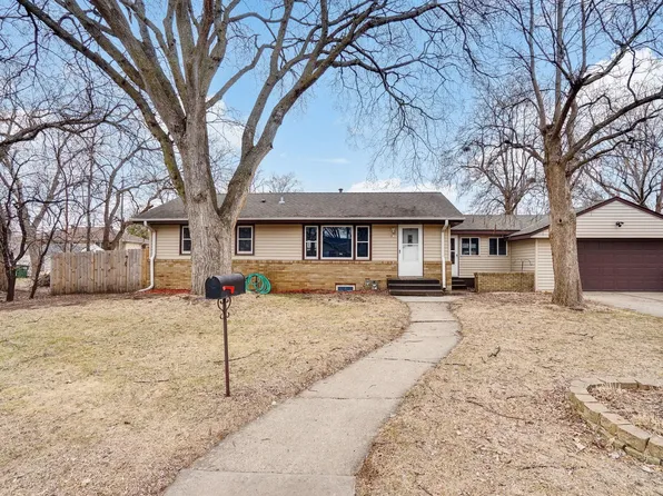 5730 Aldrich Ave N, Brooklyn Center, MN 55430