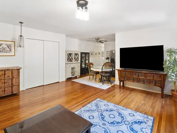 47-22 215th Place image 9 of 18