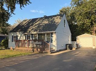 3609 Saint Joseph Pl, Hobart, IN 46342