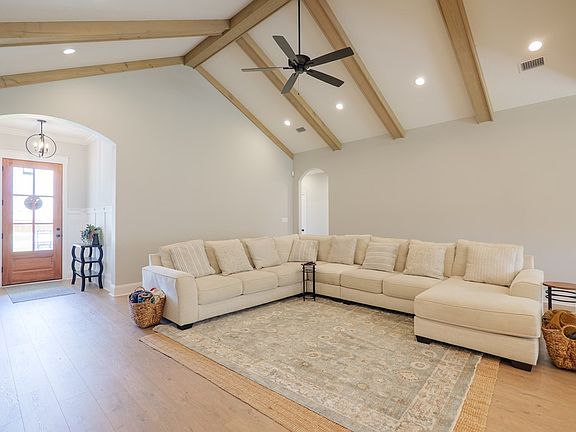 5th image of 5012 Hatfield Cir