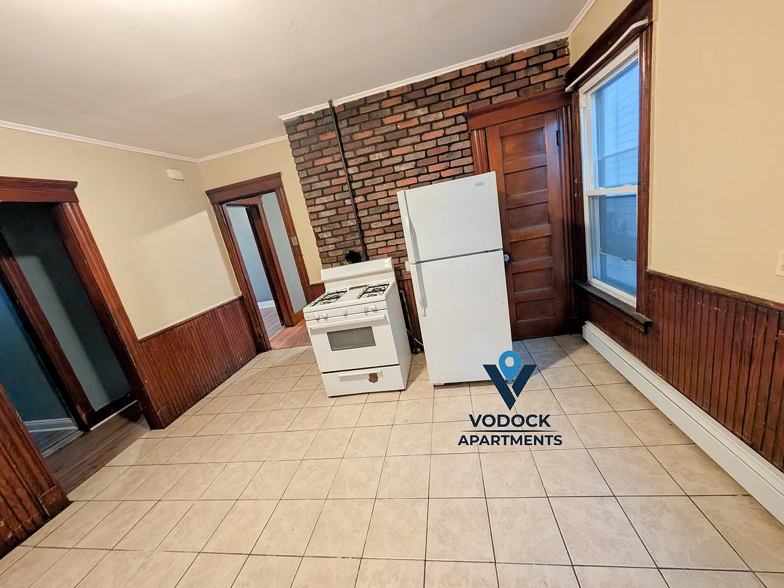 3 bed, 1500 sqft, $2,200 — Photo 2