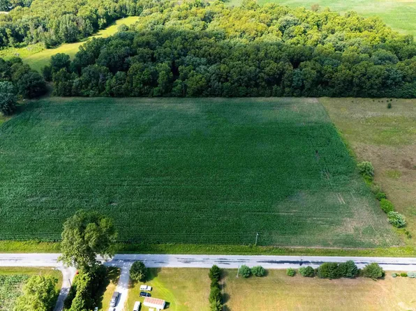 400 N Us Highway 421, Medaryville, IN 47957