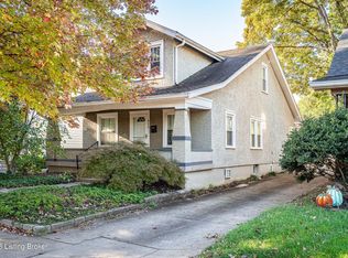422 Wallace Ave, Saint Matthews, KY 40207