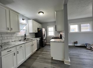 1032 Dayton St, Akron, OH 44310