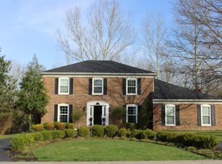 1910 Landing Rd, Prospect, KY 40059