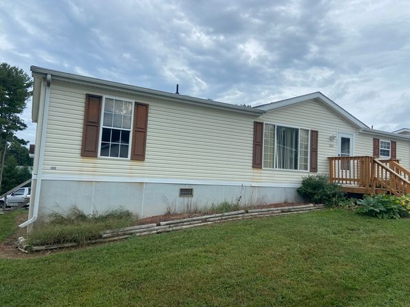 209 Silver Fir Ct