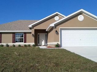 2616 44th St W, Lehigh Acres, FL 33971