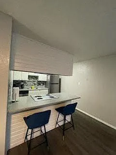 Sheridan Square Apartments — Photo 32