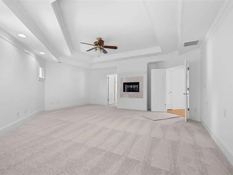 1475 Boomer Cir — Photo 27