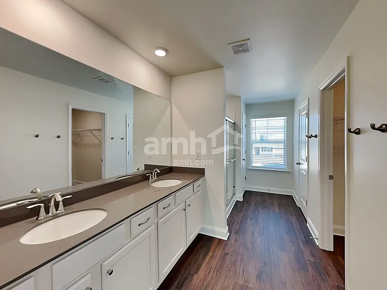 630 Rivermist Dr — Photo 18