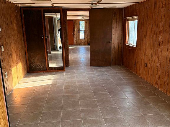4th image of 3556 W Monona Dr