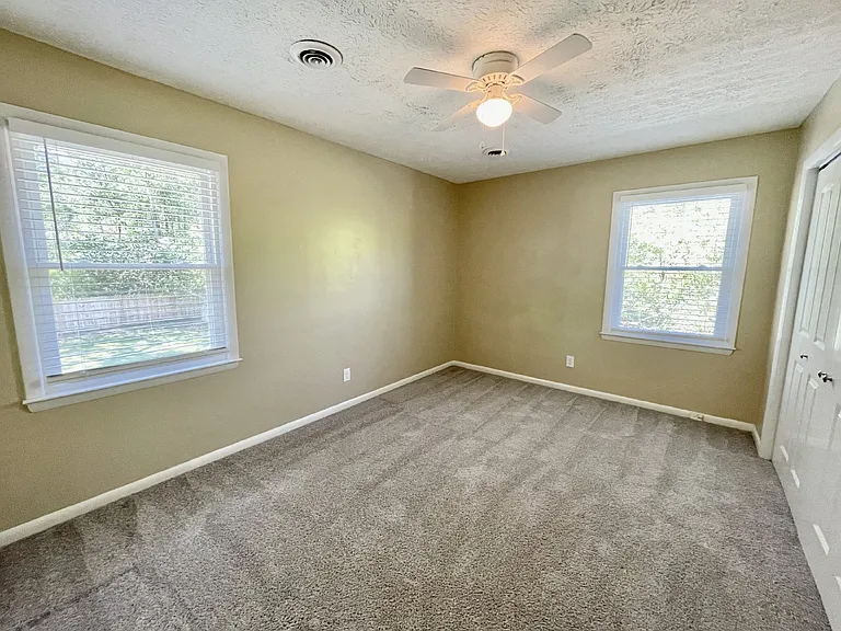 6817 Bryanstone Way — Photo 21