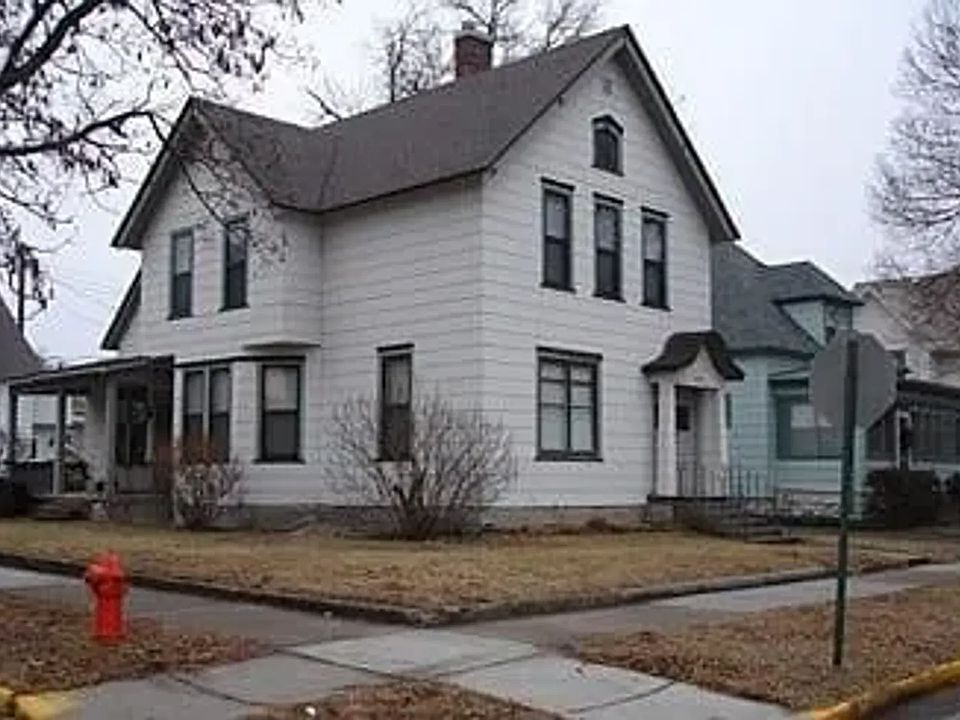 1st image of 1078 W Wabasha St #1078