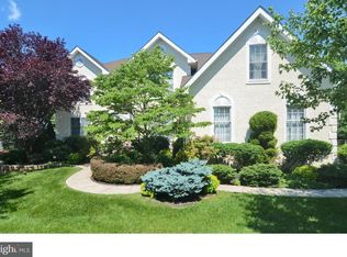 2522 Condor Dr, Audubon, PA 19403