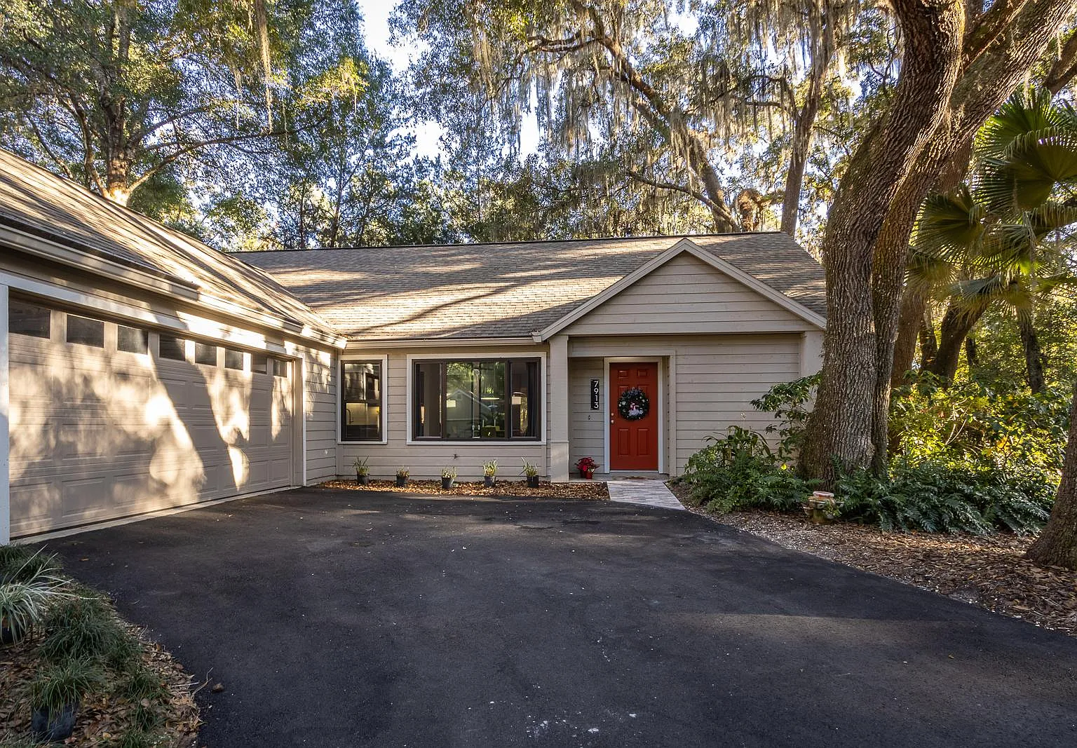 4 bed, 1756 sqft, $2,795 — Photo 3