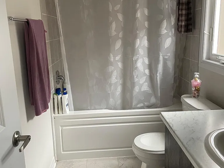 86 Gibson St — Photo 13