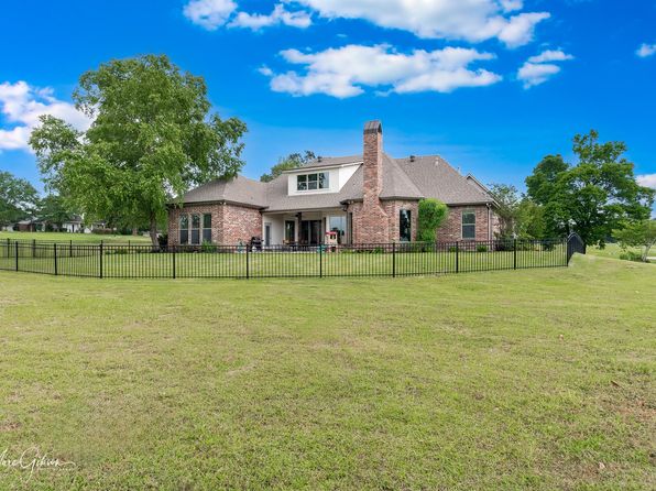 4 Eagle Ridge Dr, Haughton, LA 71037