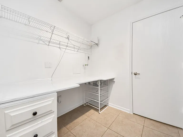 3815 Pebble Garden Ln — Photo 8