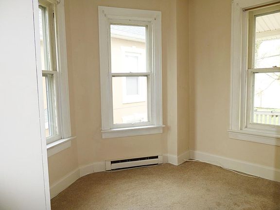 small office/bedroom