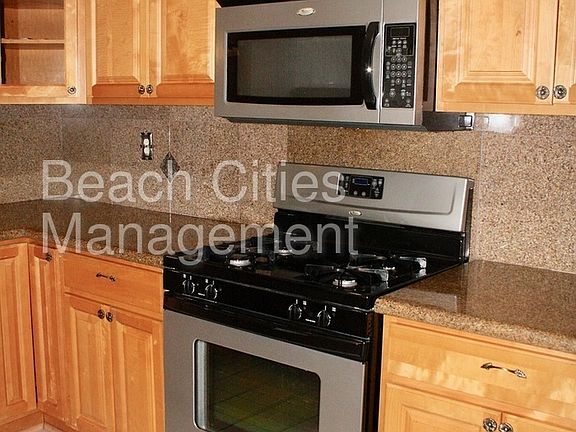 4th image of 22120 S Tanya Ave