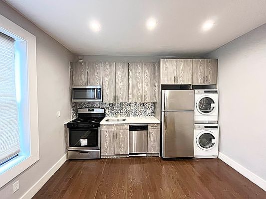 1st image of 101 Woodruff Ave APT 6C