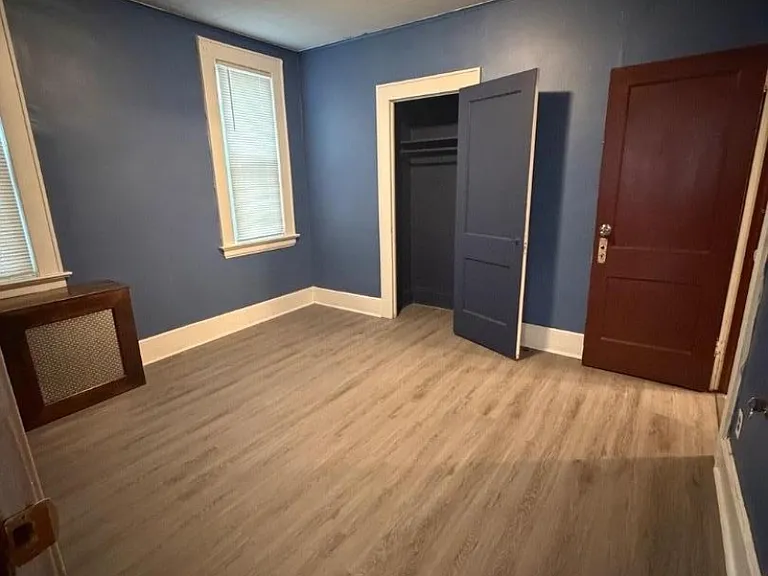 99 Cedar Ave — Photo 8