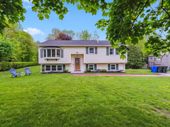 259 Brickett Road, Manchester, NH 03109