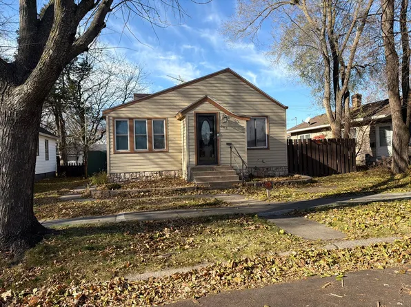 143 21st Ave N, Saint Cloud, MN 56303