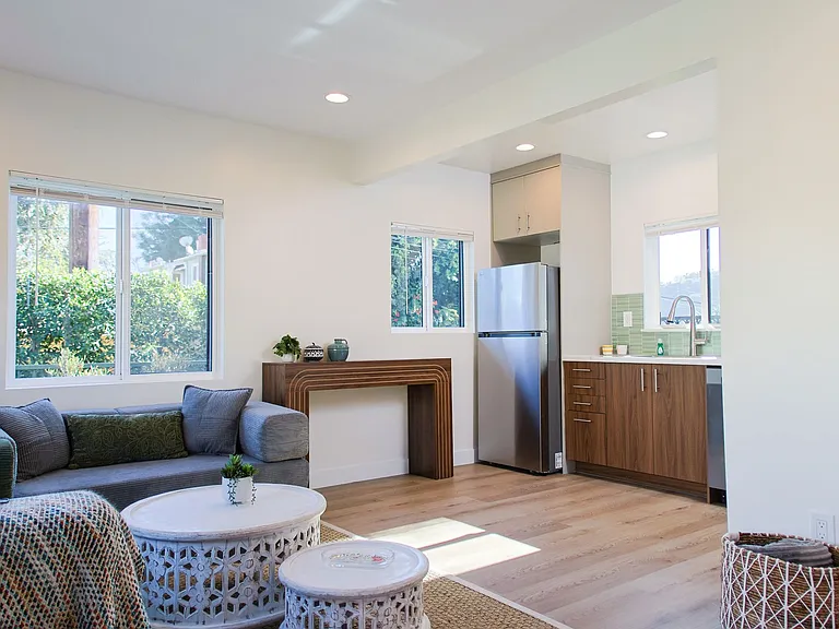 123 S Avenue 63 — Photo 24