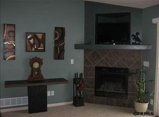 14801 Mary St, Omaha, NE 68116