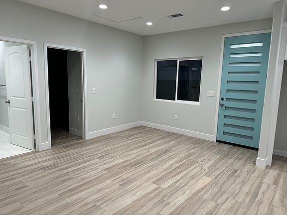 entrance living room