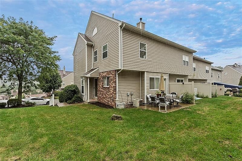 1st image of 114 Old Village Ln
