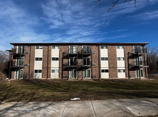 4955 Fender Rd APT 207, Lisle, IL 60532