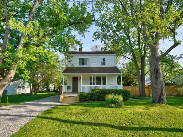 2108 E Boatfield Ave, Burton, MI 48529