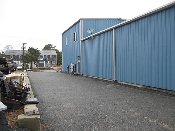 5th image of 82 A Commerce Park South