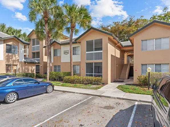 9977 Westview Dr APT 122, Pompano Beach, FL 33076