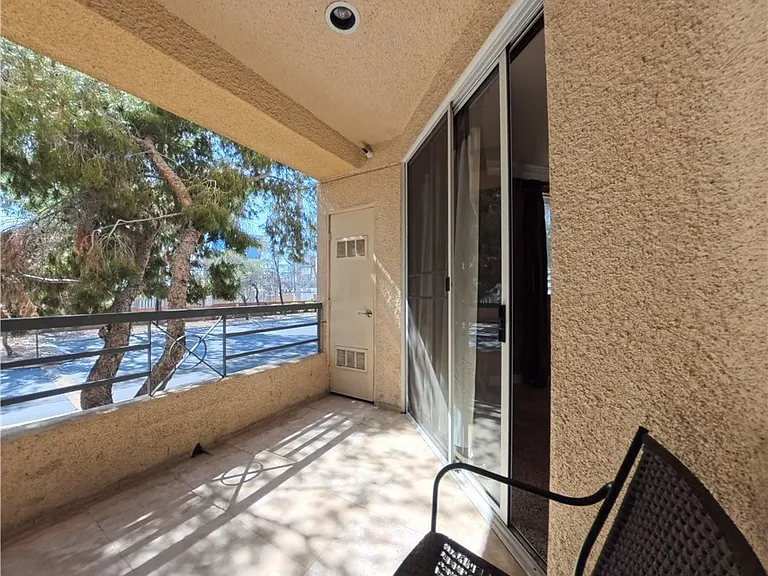 220 E Flamingo Rd #121 — Photo 36