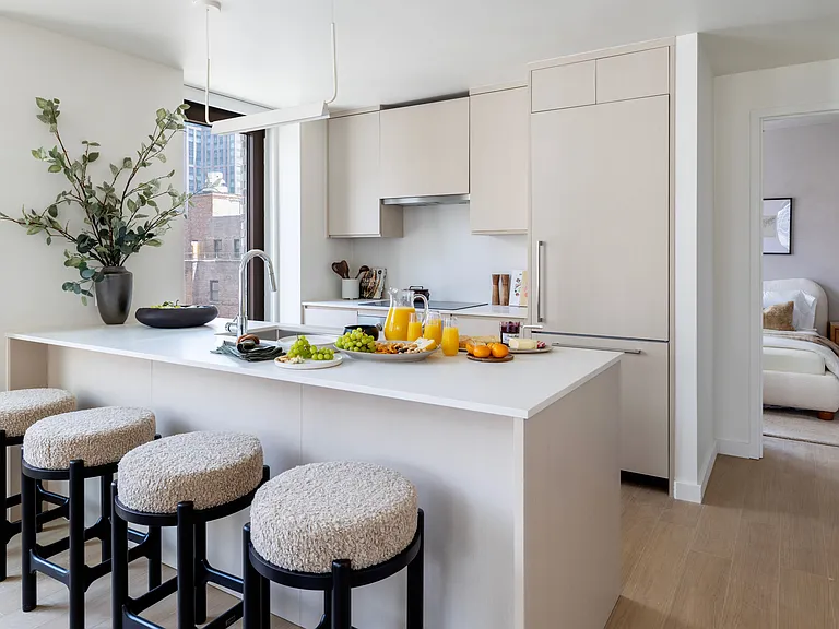 300 E 50th St #18B — Photo 17