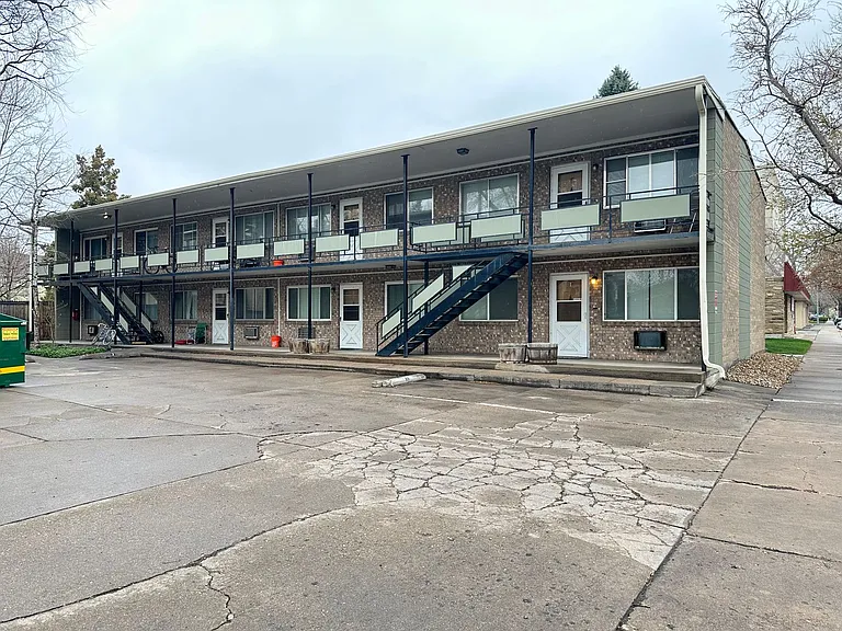 Mead Apartments — Photo 21