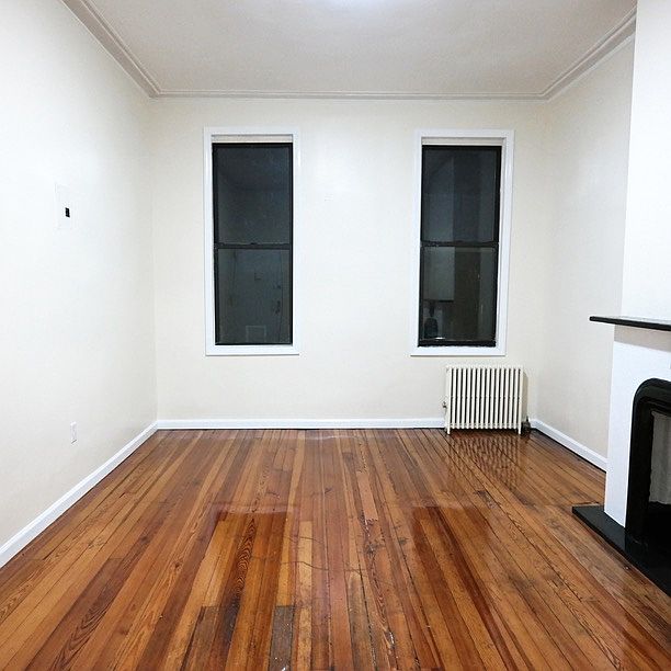 1st image of 289 Jefferson St #4L