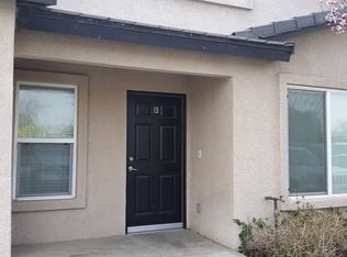460 Oswell St UNIT 460, Bakersfield, CA 93307