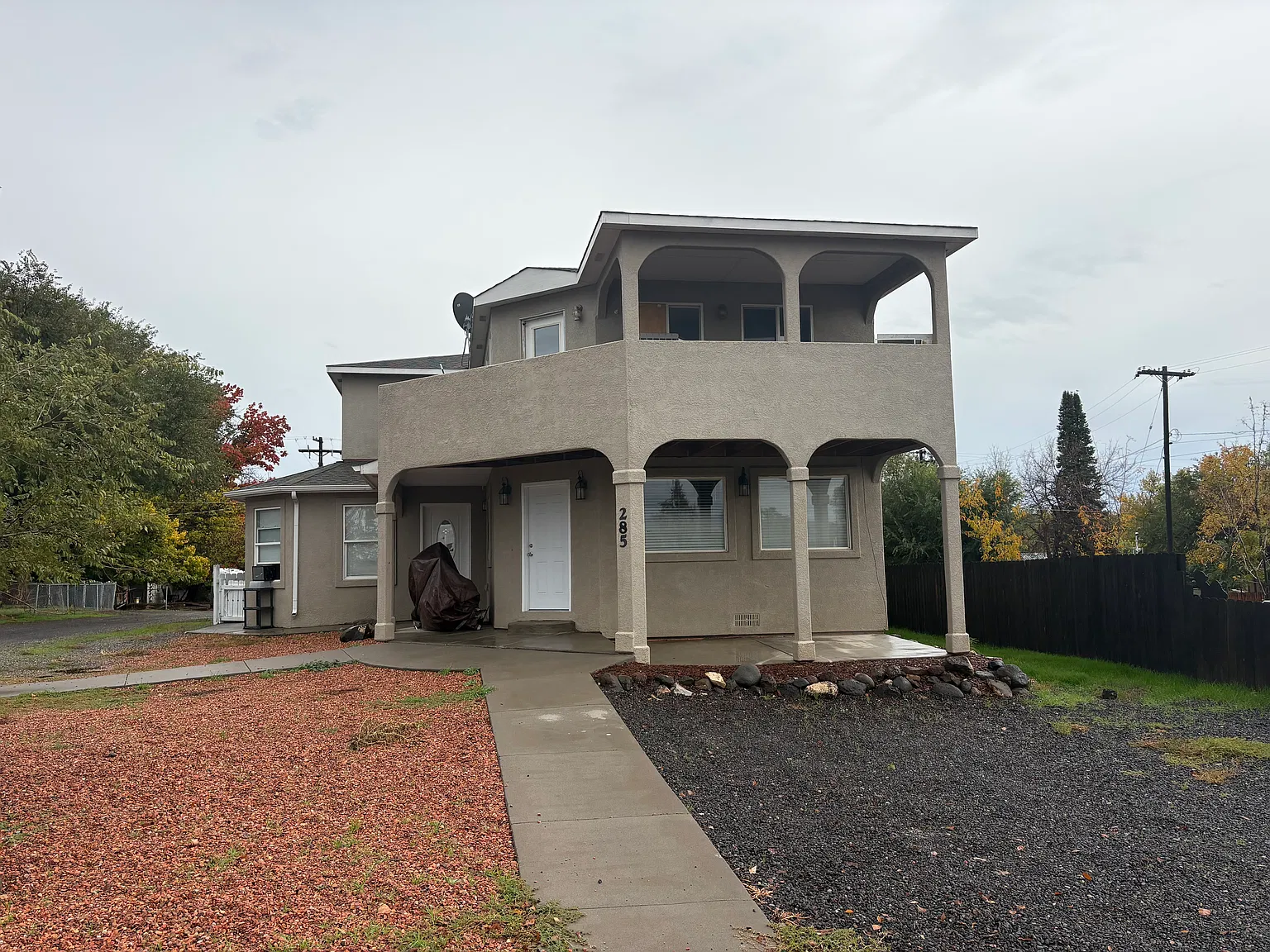 Studio, 1560 sqft, $775 — Photo 1