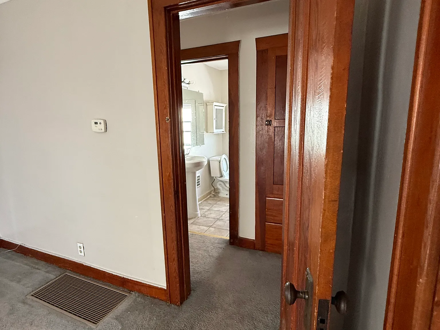 2 bed, $1,200 — Photo 3