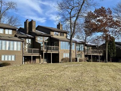 3757 Nagawicka Shores DRIVE, Hartland, WI, 53029