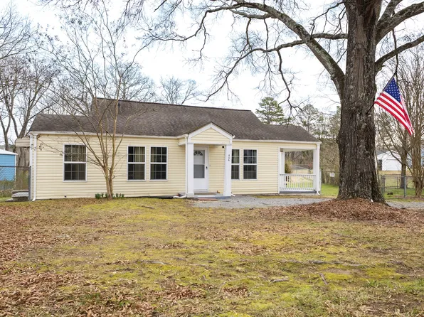 406 Jenkins Rd, Rossville, GA 30741