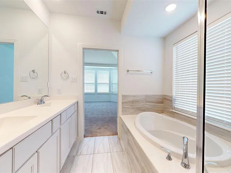 2500 Gaulding St — Photo 10